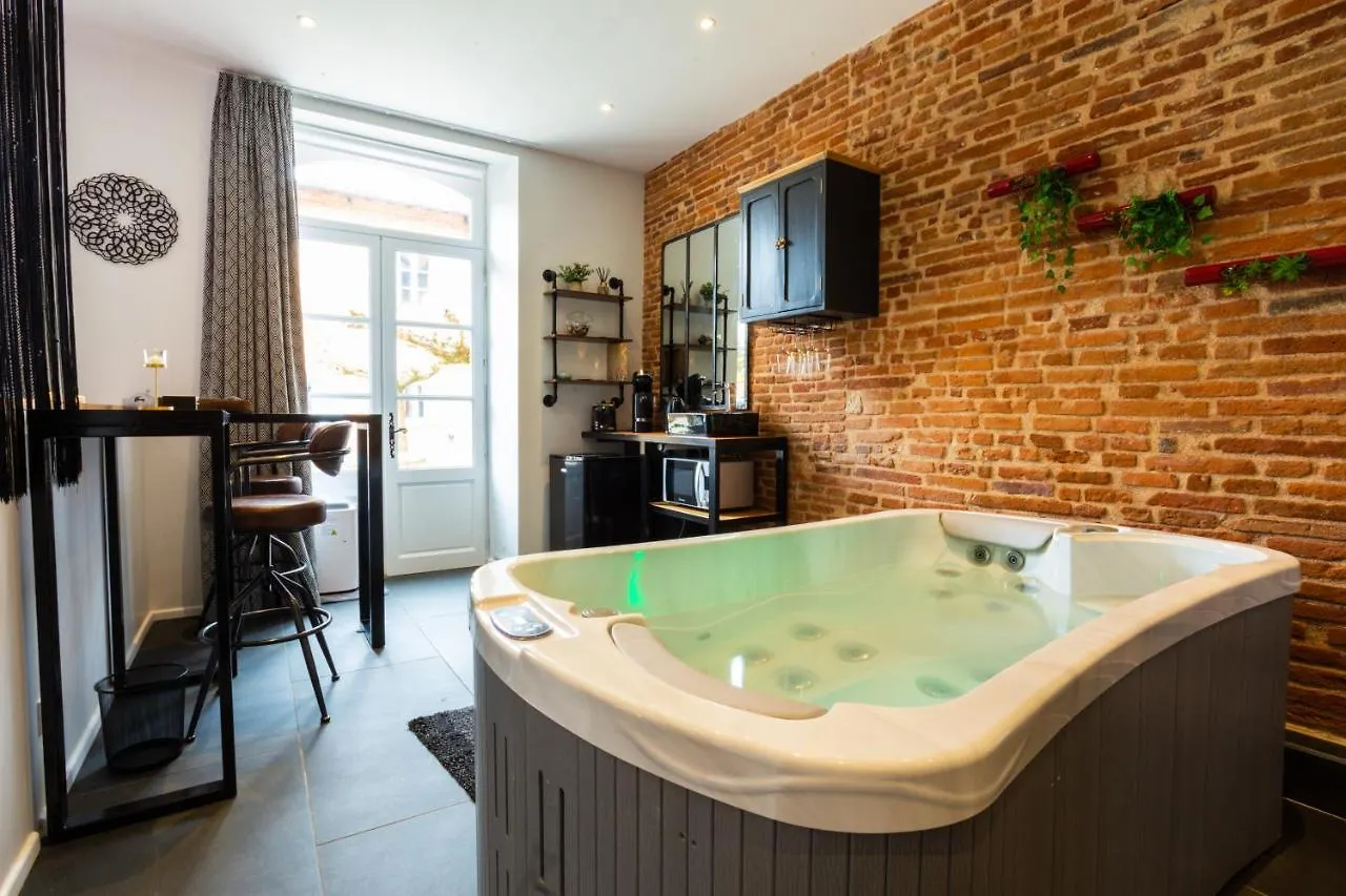 Le Prieure - Suites Romantiques Spa Privatif, Piscine, Jardin, Massages Proche De Toulouse Verfeil  Verfeil (Haute-Garonne)
