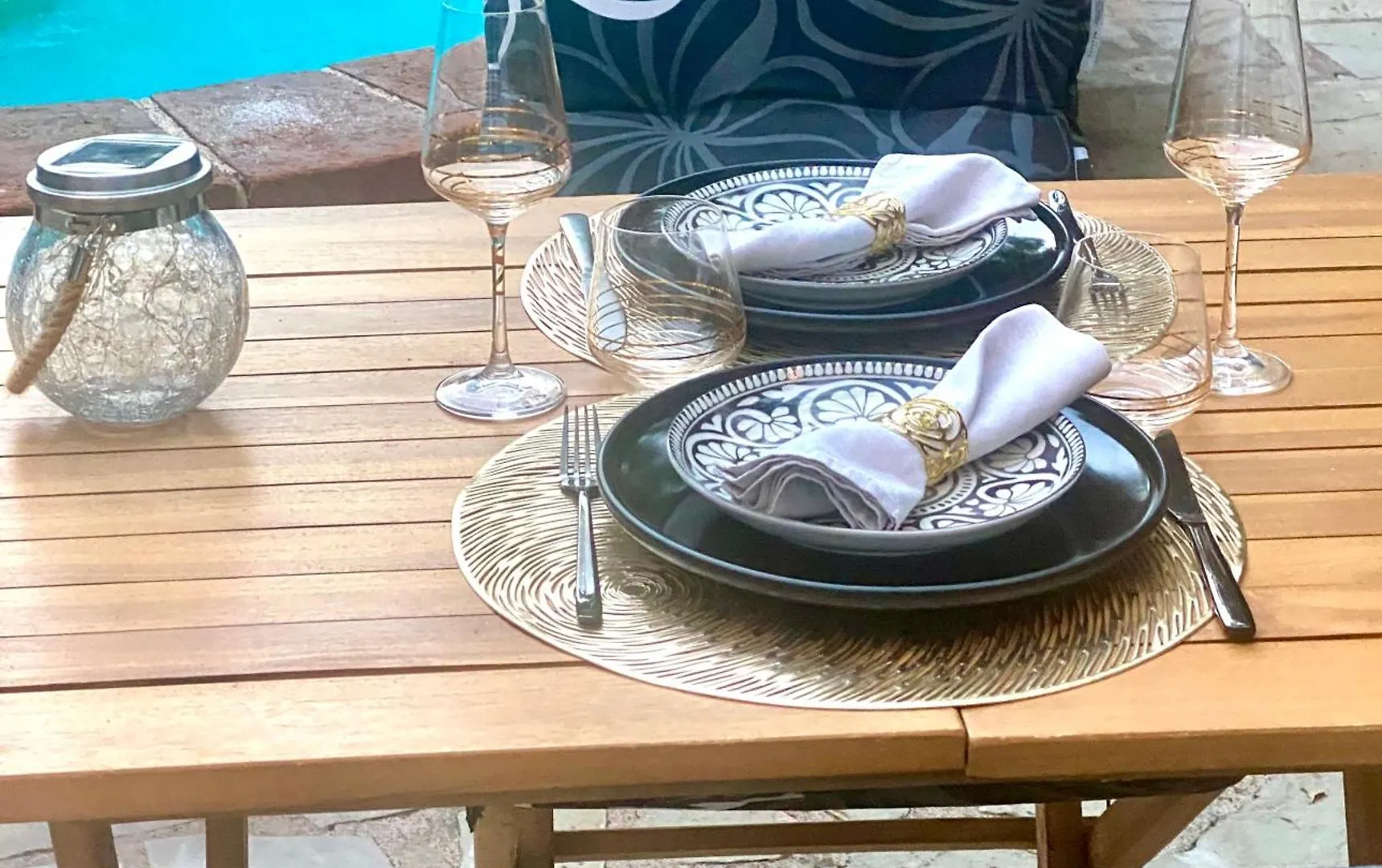 Le Prieure - Suites Romantiques Spa Privatif, Piscine, Jardin, Massages Proche De Toulouse Verfeil  Πανσιόν Verfeil (Haute-Garonne)