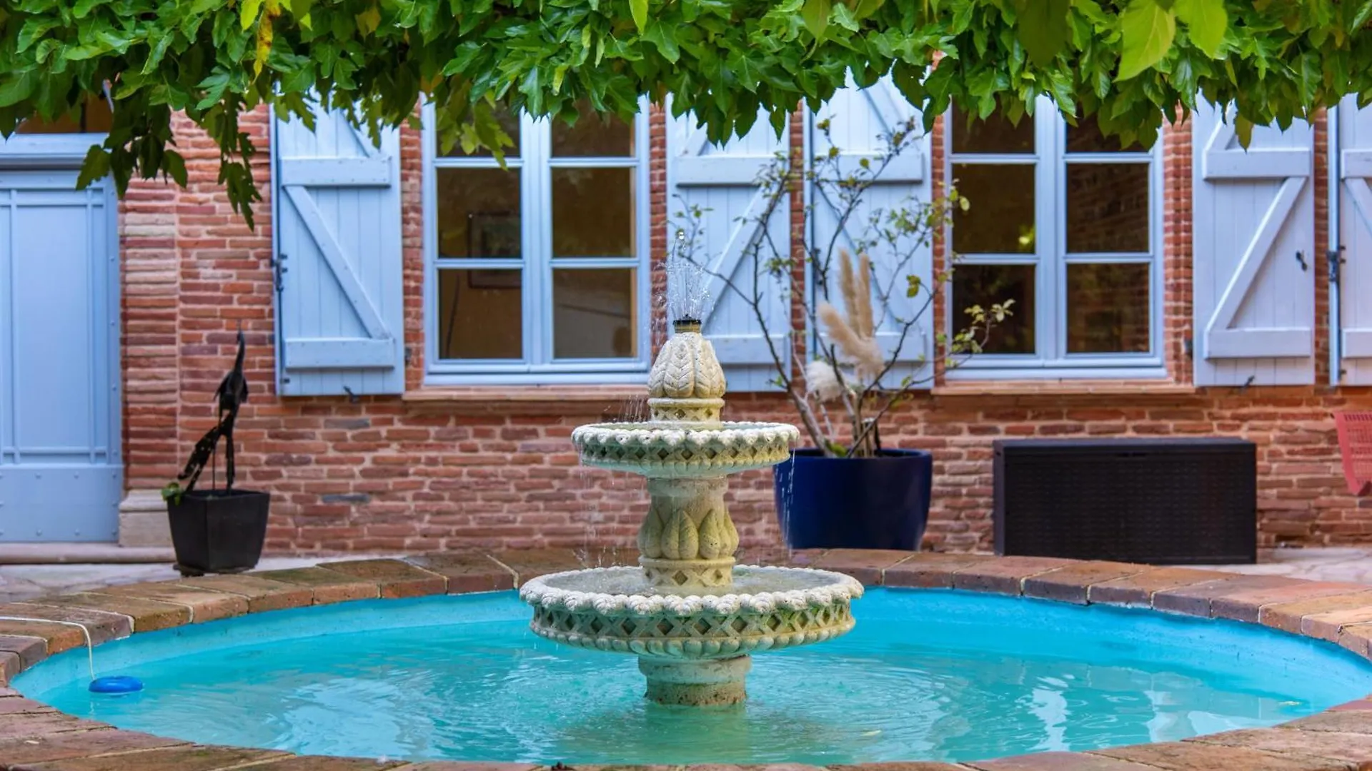 Le Prieure - Suites Romantiques Spa Privatif, Piscine, Jardin, Massages Proche De Toulouse Verfeil  Πανσιόν Verfeil (Haute-Garonne)